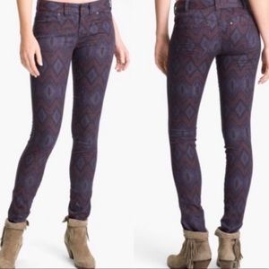 Free People Aztec Ikat print jean. Size 28